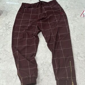 Women’s Albion Fit Jetsetter pants